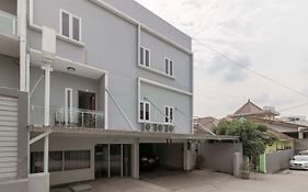 Reddoorz Near Siloam Hospital Palembang